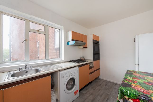 Flat for sale in Fairwood Court, 33 Fairlop Road, Leytonstone, London