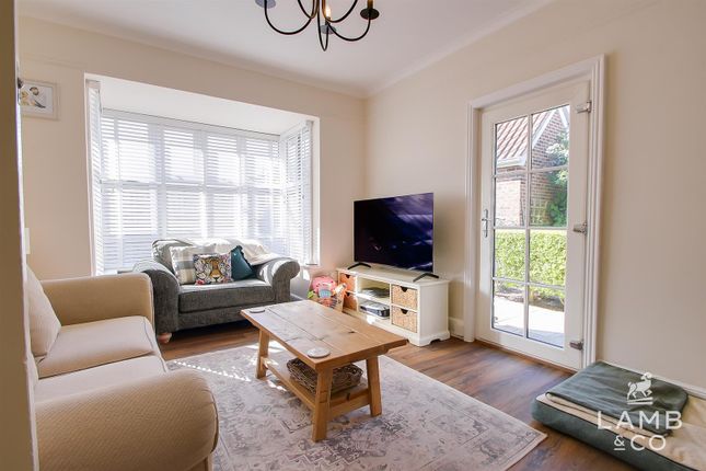 178, Frinton Road, Frinton-On-Sea photo 4
