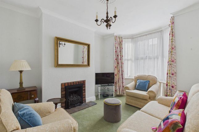 50, Moorlands Road, Malvern photo 2