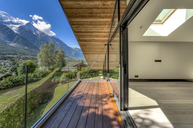 Chalet for sale in Chamonix, Haute-Savoie, Rhône-Alpes, France