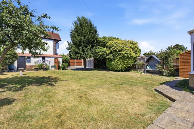 79, Southchurch Boulevard, Essex photo 2