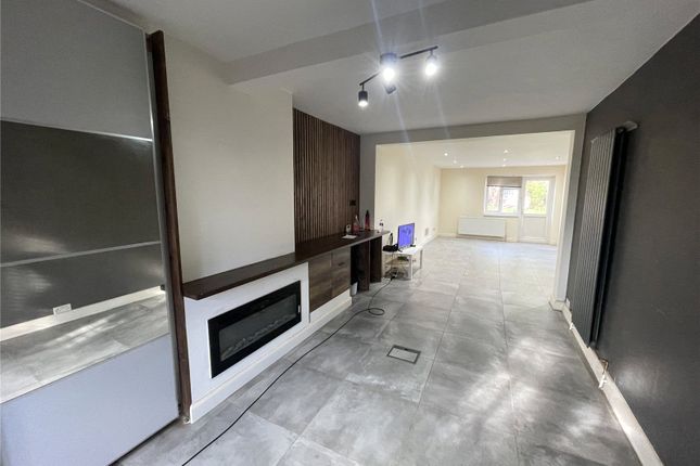 52, The Crossways, Greater London photo 3