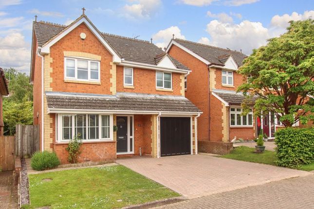 Thumbnail Detached house for sale in Thorne Way, Buckland, Aylesbury
