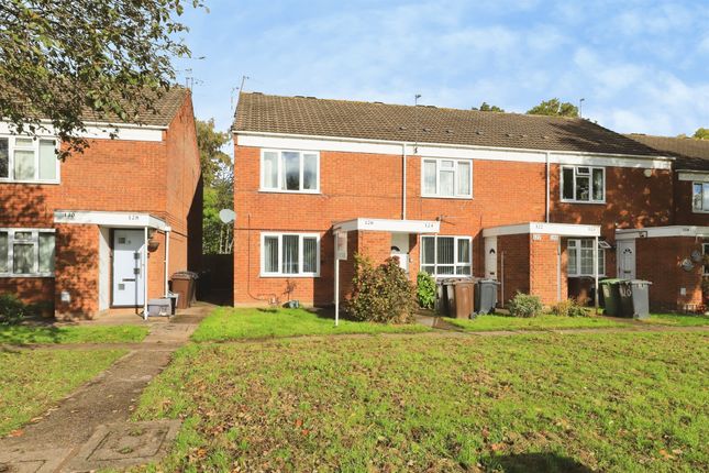 1-bed flat on Park Hall Road, Wolverhampton, £95,000