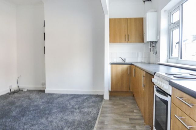 58, Salisbury Road, Leeds photo 4