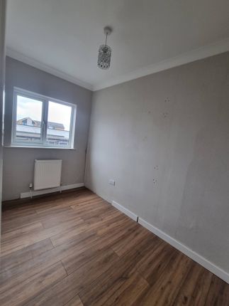 3-5, Bottesford Road, SCUNTHORPE photo 3