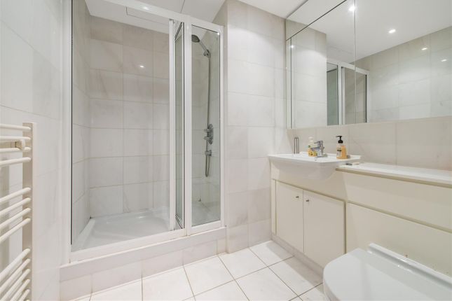 Flat to rent in Cranbrook House, 84 Horseferry Road, Westminster, London