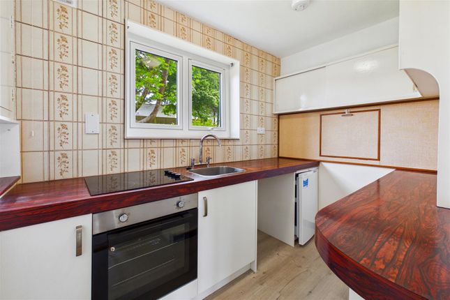 19, Gustory Road, Crantock photo 4