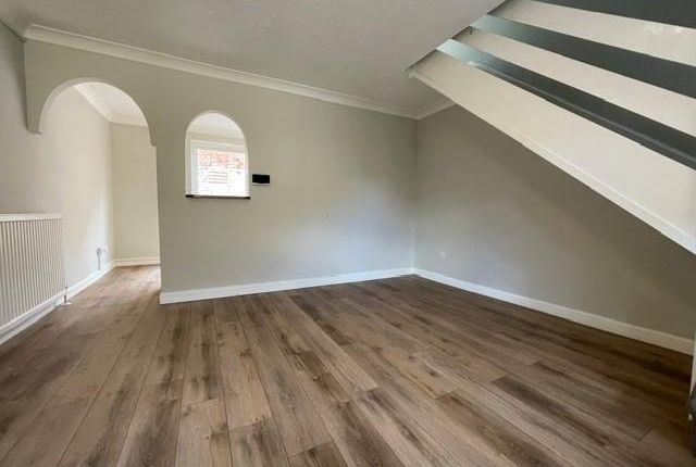 5, Gloucester Mews, Faringdon photo 3