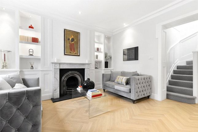 5, Victoria Grove Mews, London photo 4