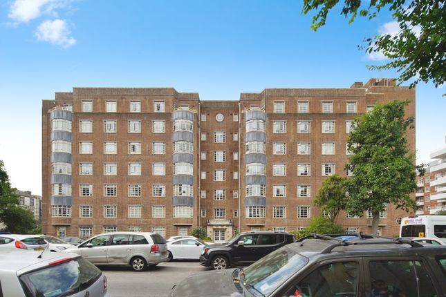 9 Harewood Court, Wilbury Road, Hove photo 2