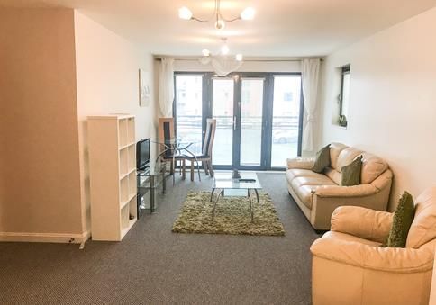 Flat to rent in St Catherines Court, Maritime Quarter, Swansea
