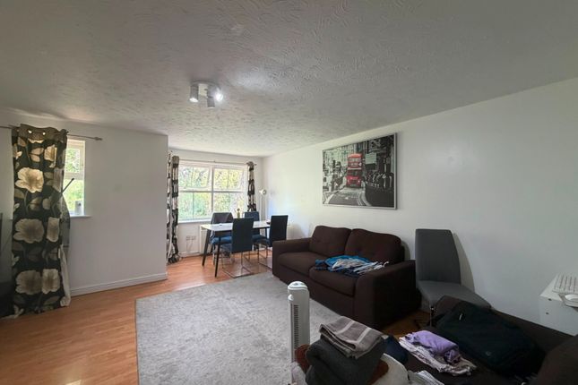 Flat 20 Soper Mews, Harston Drive, Greater London photo 2