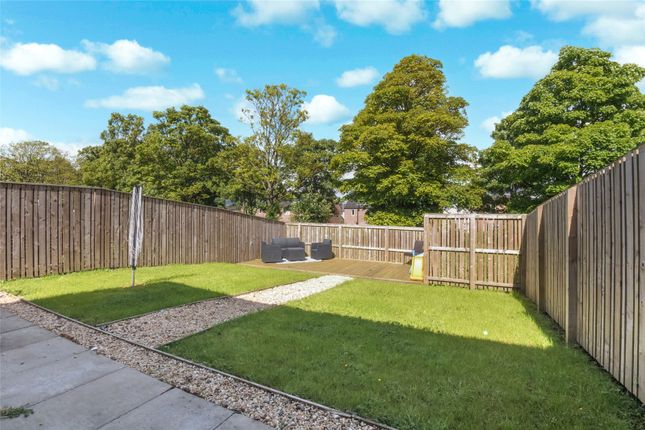 99, Jackson Crescent, Lanarkshire photo 4