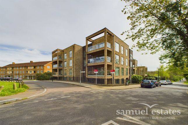 Thumbnail Flat to rent in Green Dale, Herne Hill