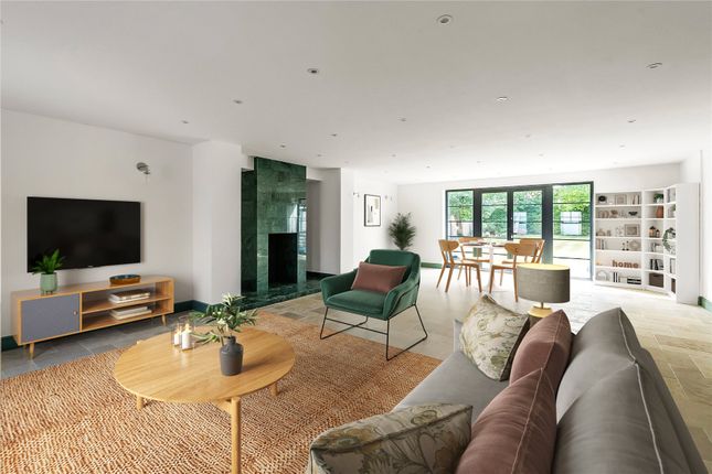 34, Westcar Lane, Surrey photo 2
