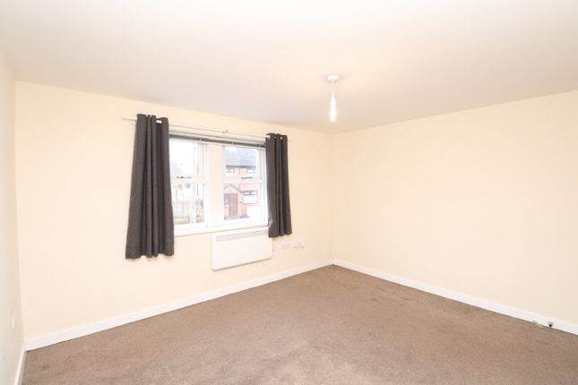 3 Northwood Court, 59, Roker Lane, West Yorkshire photo 5