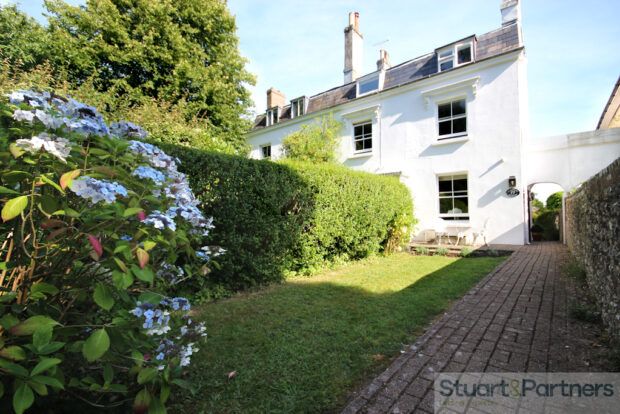 17, Hassocks, Hurstpierpoint photo 5