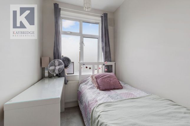 Terraced house for sale in Stoneleigh Avenue, Worcester Park