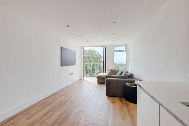 FLAT 16 THE VIEW, 847, London Road Westcliff-on-sea, Westcliff-on-sea photo 4