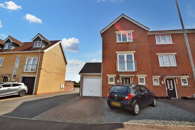 11, Buckminster Drive, Skegness photo 2