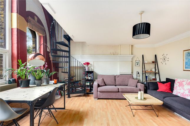 Flat for sale in Temple Court, 52 Rectory Square, London
