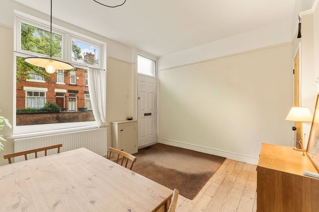 Fernleigh Avenue, Manchester photo 4