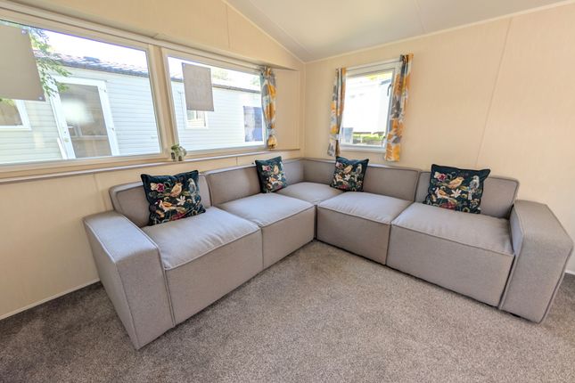 4, Waterside Coastal Holiday Park, Paignton photo 2