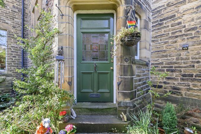 Hurst Dene & South Dene, Birchcliffe Road, Hebden Bridge photo 2