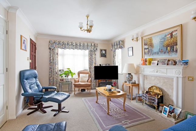 20 Cherchefelle Mews, Green Lane, Stanmore photo 4
