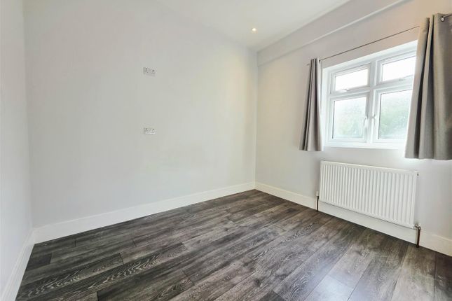 3, Lingfield Crescent, London photo 3