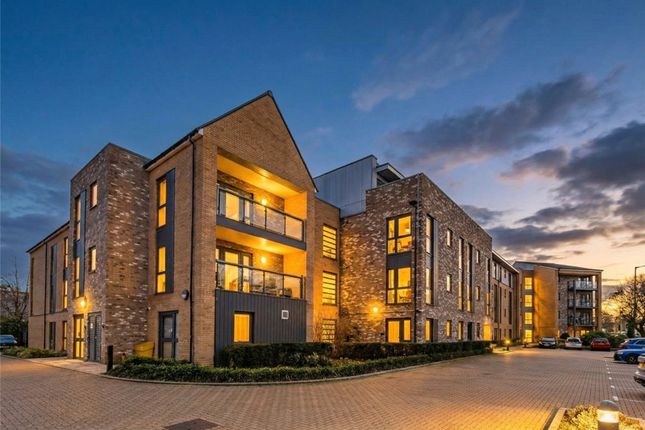 2-bed flat on 25, Miami House, Chelmsford, £275,000