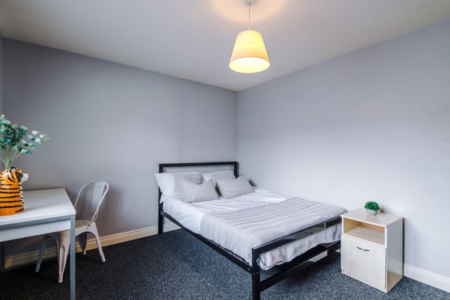 Flat 5, Newton House, Flat 5, Newton House, Manchester photo 5