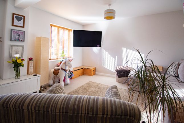 23 Burma Close, Dersingham, Norfolk photo 4