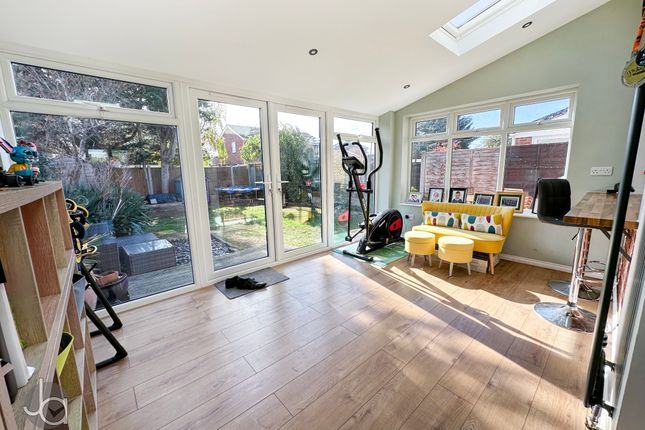 15, Mandeville Road, Colchester photo 4