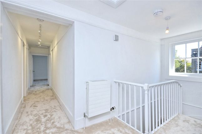 53A, Kew Green, Richmond photo 4