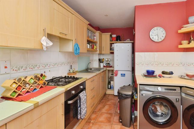 9, Maybach Court, Milton Keynes photo 4