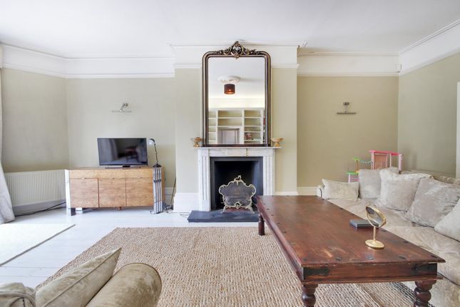 Wistaria, West Malling photo 4