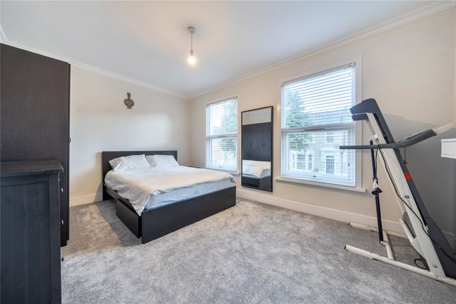 123, Huxley Road, London photo 4