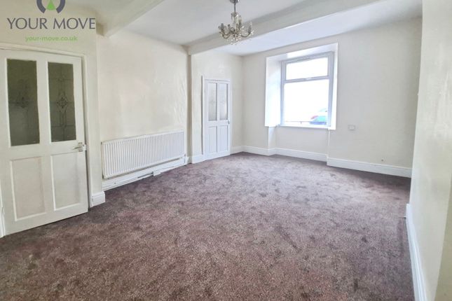 148 Hermit Hole,, Halifax Road, West Yorkshire photo 3