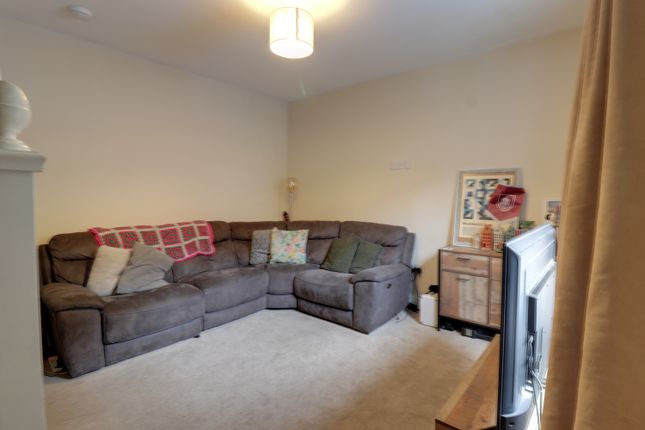 11, Garfield Street, Todmorden photo 3
