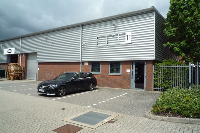 Warehouse to let in Stanhope Road, Camberley
