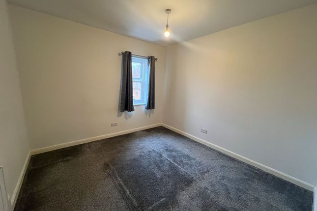 7b, Newark photo 4