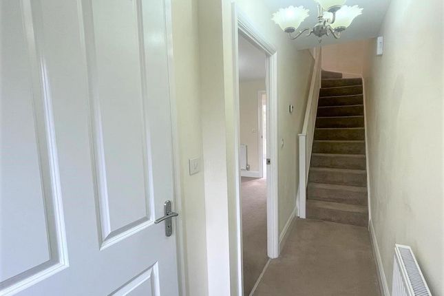 11, Aspen Way, Beverley photo 2
