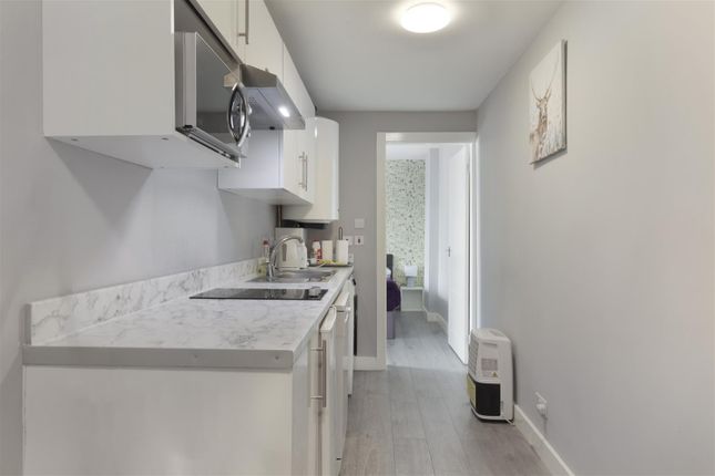 Garden level, 63B, Fernhead Road, Maida Vale photo 3