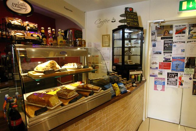 Restaurant/cafe for sale in Cafe &amp; Sandwich Bars YO14, North Yorkshire