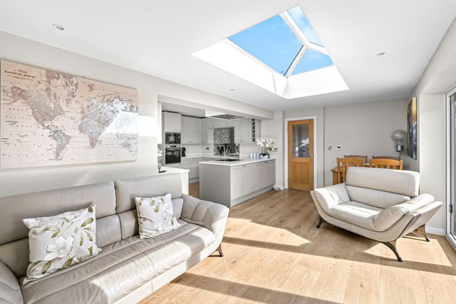 5 Brookfield Way, Harrogate photo 3