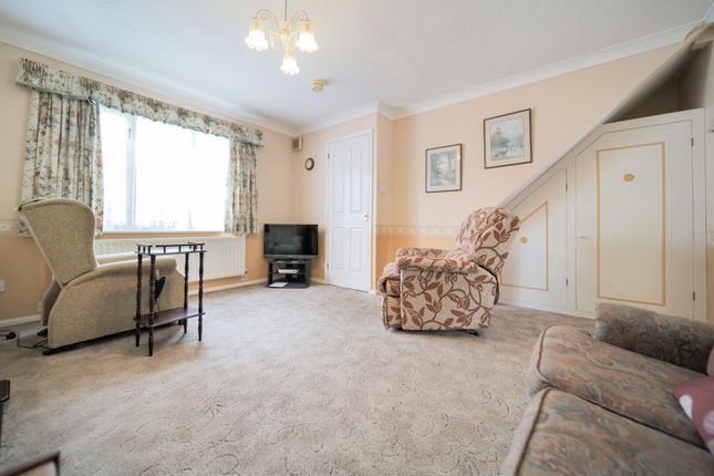 83, Primrose Drive, Melksham photo 3