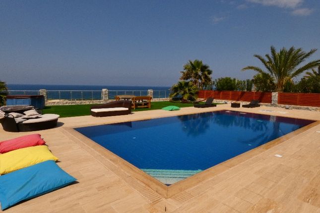 Villa for sale in Tatlisu, Cyprus