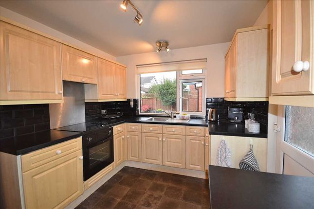25, Canterbury Street, Chorley photo 3